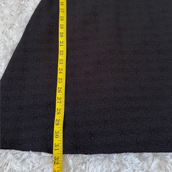 New 🌙 Chic Black and Gold Mini Dress - Picture 11 of 16